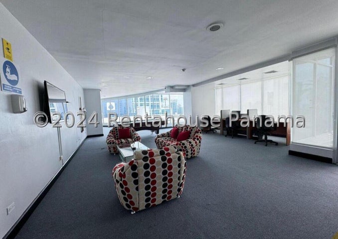 Beautiful Condo